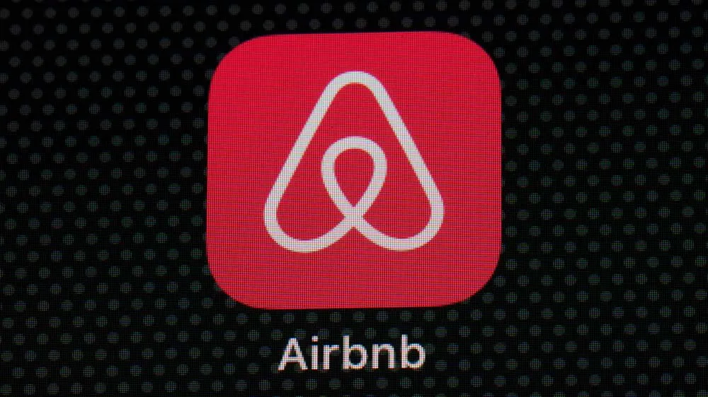 Airbnb Says it's Cracking Down on Fake Listings, Has Removed 59,000 This Year 