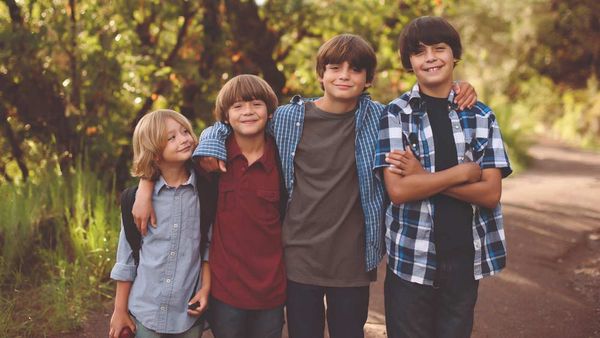New Study Confirms Link Between Gay Men and Birth Order... and Reveals Something Else