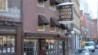 Boston's Union Oyster House Wins 2024 'North America's Best Landmark Restaurant' Award 