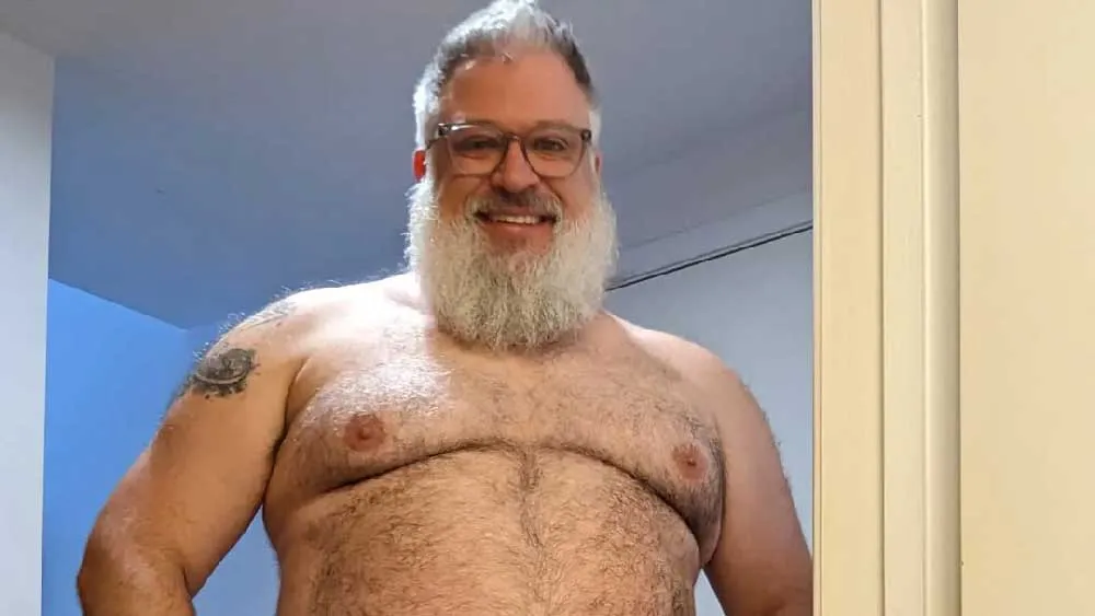 North American Bear Just Crowned a New Daddy