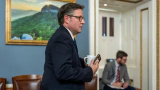 GOP Leaders Labor for Support Ahead of Key Test Vote on Ending Partial Government Shutdown